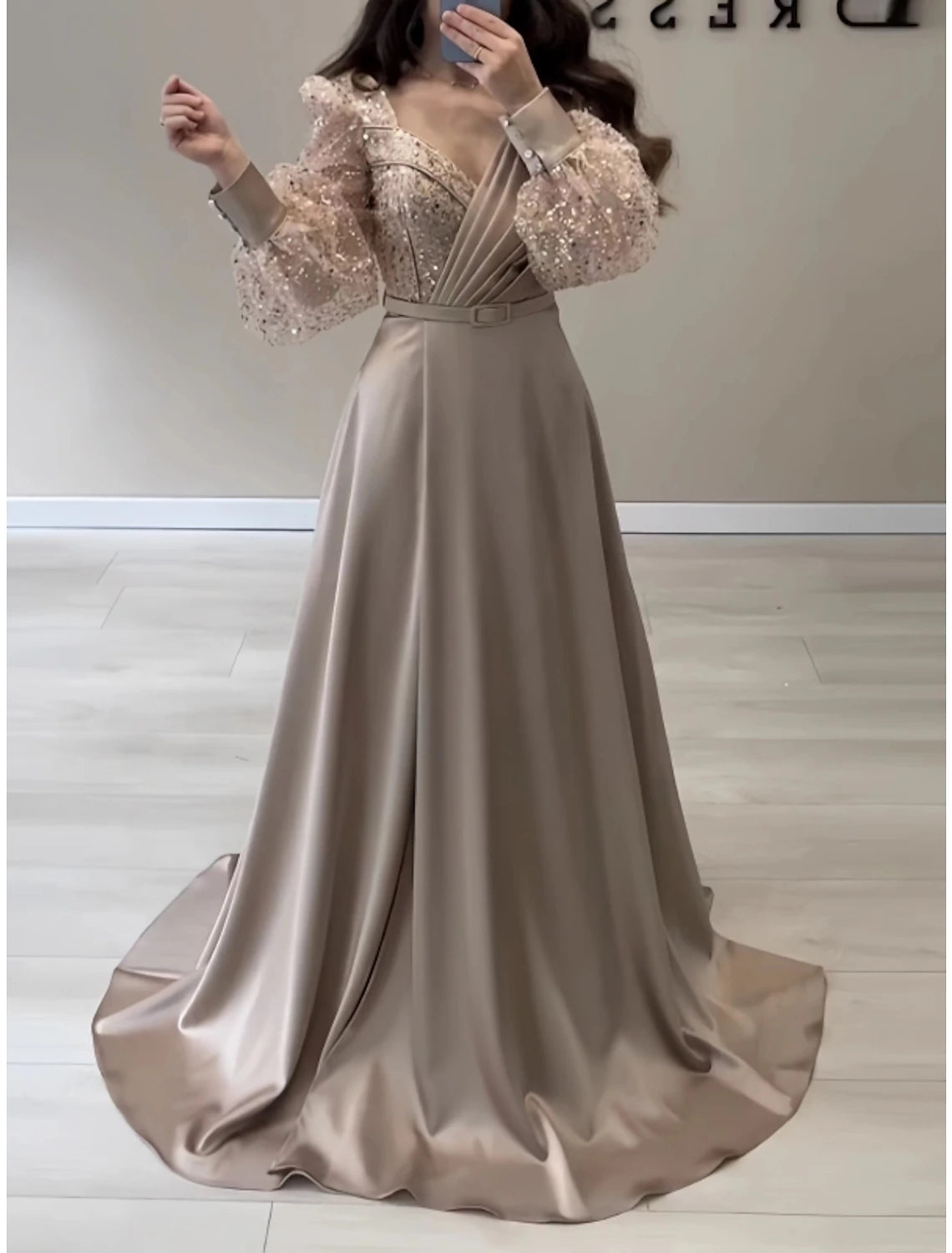 Wholesale A-Line Evening Gown Sparkle & Shine Black Dress Formal Fall Sweep / Brush Train Long Sleeve V Neck Satin with Glitter Pleats Strappy